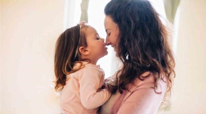 Superando o Cansaço: Dicas de Bem-Estar para Mães