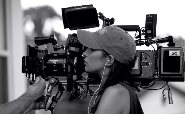 Mulheres no Cinema: Transformações e Impacto na Cultura da Mídia