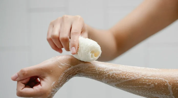 Descoloração dos Pelos do Braço: Como Fazer Sem Irritar a Pele