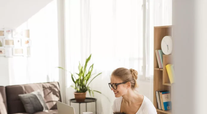 Home Office com Estilo: Dicas das Blogueiras para Trabalhar em Casa