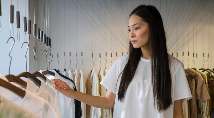 Evolução do Estilo Pessoal: Como as Blogueiras Mudam com o Tempo