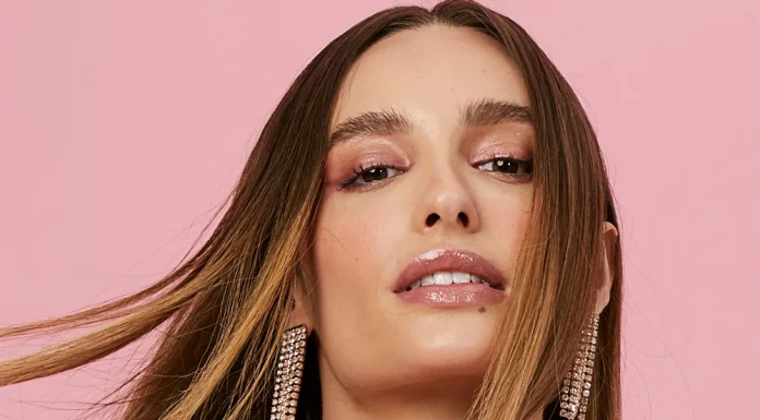 Como Selecionar o Batom Rosa Ideal: Dicas para um Look Impecável